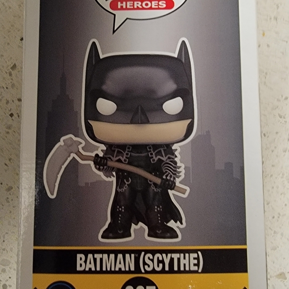 Pop Heroes Funko Pop Batman (SCYTHE) #397 2021 Summer Limited Edition - Picture 3 of 4